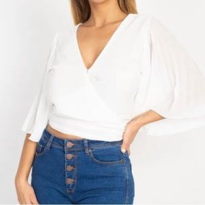 Express size L cropped blouse.